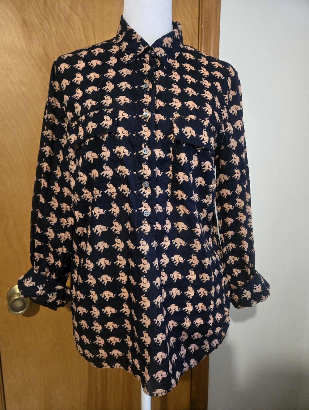 Gap Women's Navy Button-Up Shirt with Pink Elephant Print Size S